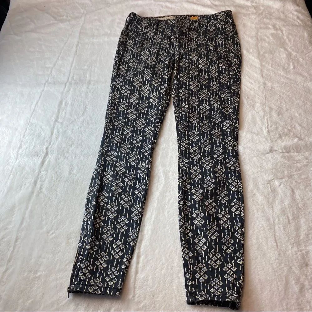 Pilcro And The Letterpress Anthropologie Skinny Leg Geo Design Pants Size 26